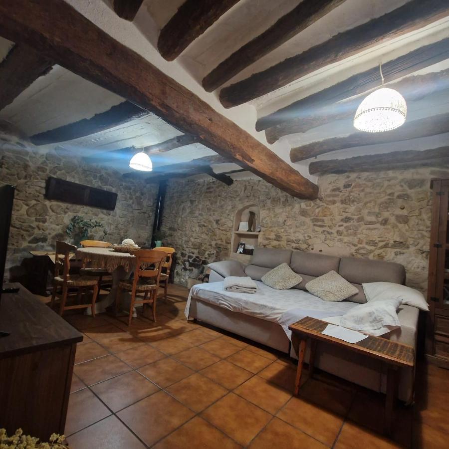 La Casa Del Herrero Villanueva de Viver Exterior photo